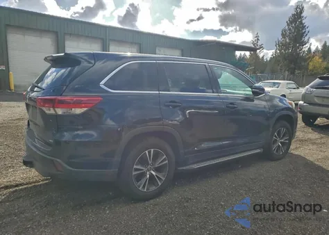 2019 Toyota Highlander Le from USA, damaged, VIN 5TDBZRFH2KS963711